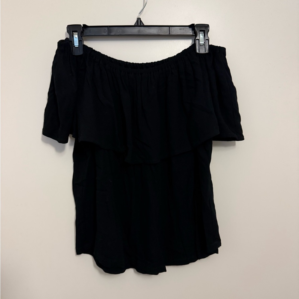 Fighting Eel x Ava Sky Off the Shoulder Top